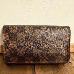 Authentic Louis Vuitton Wallet